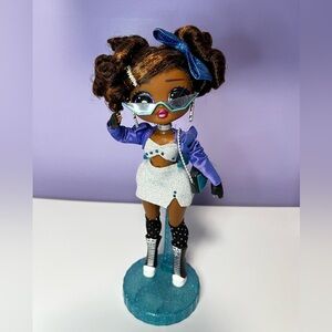 LOL OMG Miss Glam doll